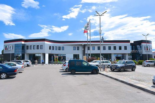 Строителен Хипермаркет КРЕЗ - гр. Пазарджик