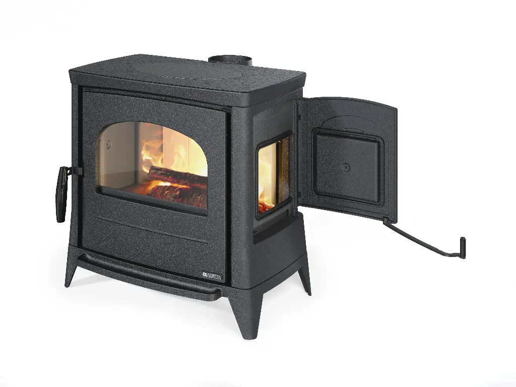 Чугунена печка на дърва Lavinia - странична врата за по-големи дърва
